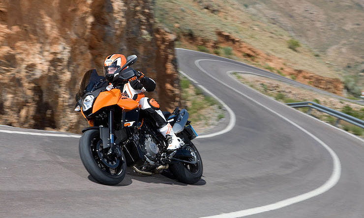 KTM 990 Supermoto T-SM-T 2009 Review Used Price Spec_thumb